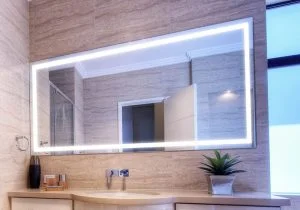 Como iluminar el espejo del baño